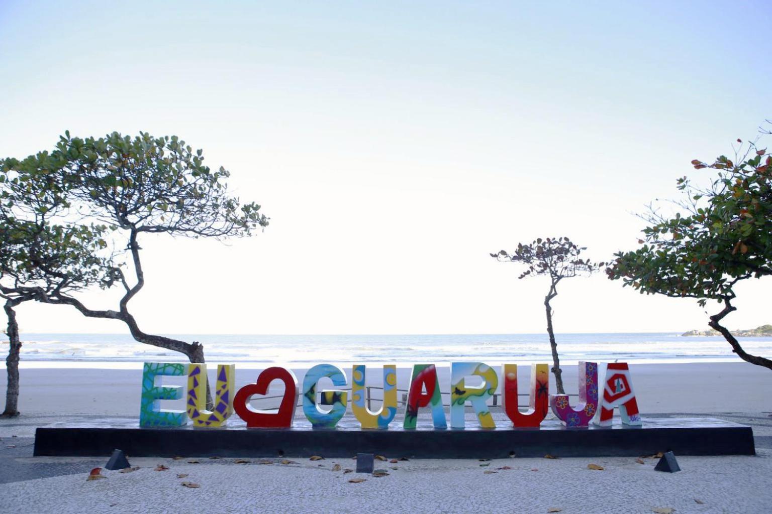 Apartamento 4 Quartos, 3 Banheiros, Vista Para O Mar Pitangueiras, Sacada, 1 Vaga De Garagem, Apenas 50 Metros Do Mar Guarujá Exteriör bild